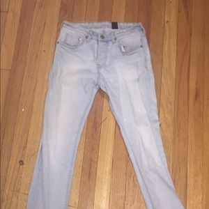 H&M Lightwashed Denim Skinny Jeans (30-32)